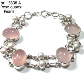 Pink rose quartz and freshwater pearls bracelet